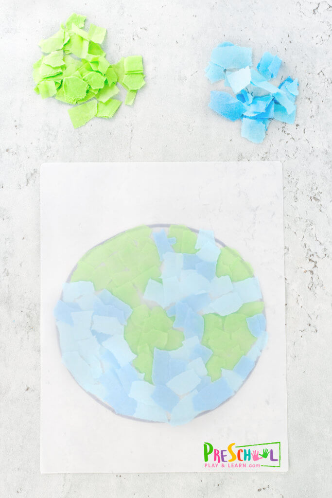 🌍 Planet Earth Day Suncatcher Craft for Preschoolers
